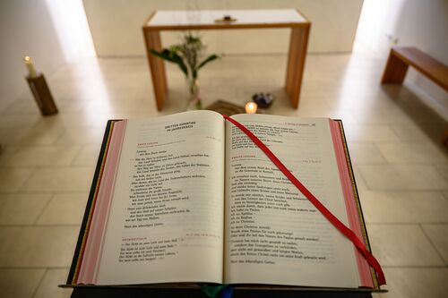 Lektionar - Bibel - Heilige SchriftKapelle im DiözesanhausFeldkirch