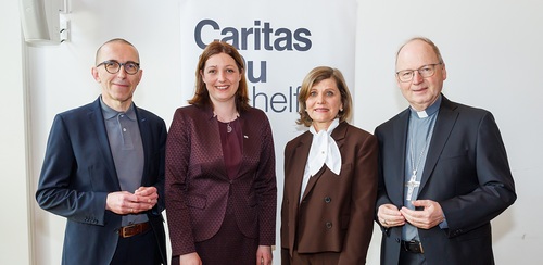 Festakt 100 Jahre Caritas in Vorarlberg großer Saal im Diözesenhaus in Feldkirch